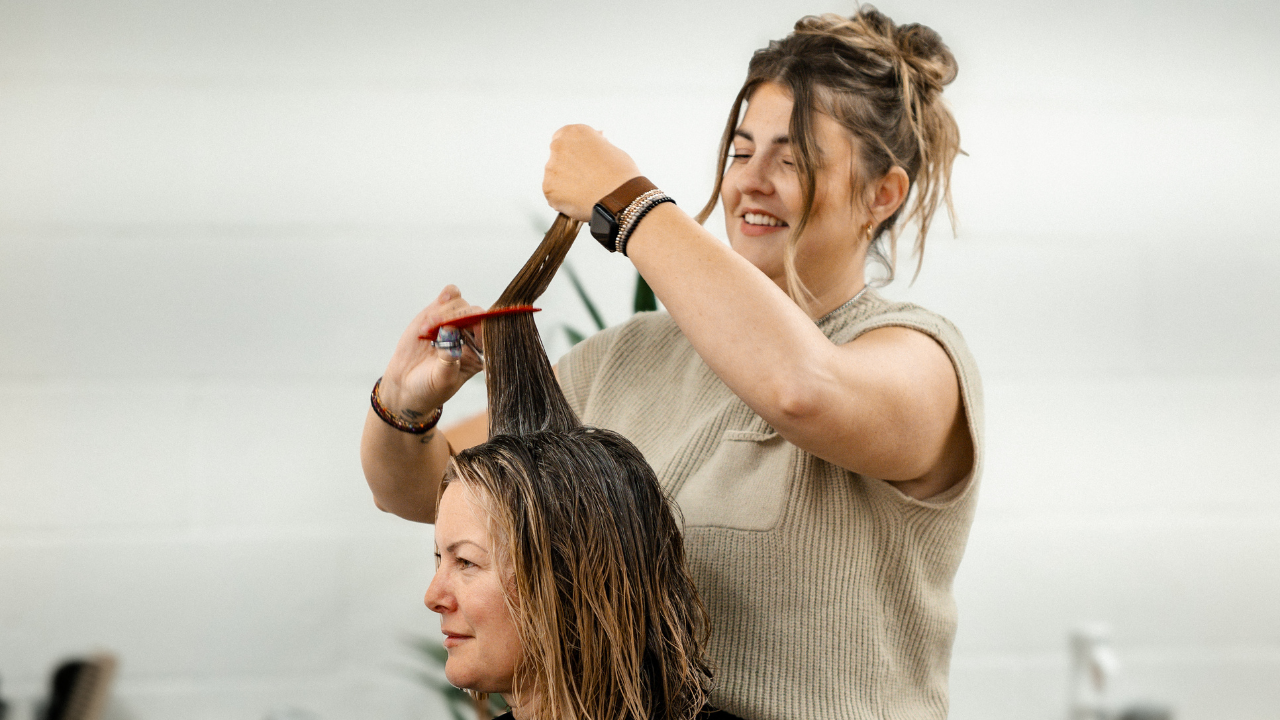 Best Hair Accessories for Damaged Hair: Gentle Choices for Healthier Strands