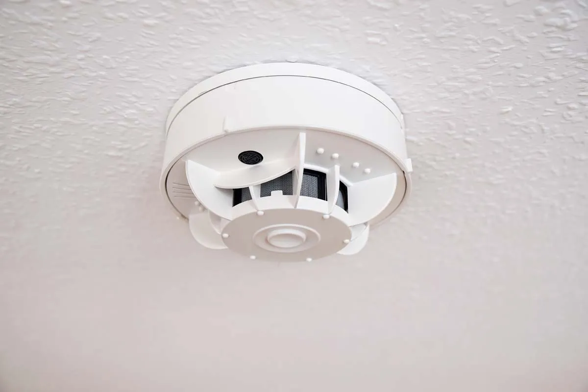 Best Smoke Detector for Kitchen: 2026 Safety Guide